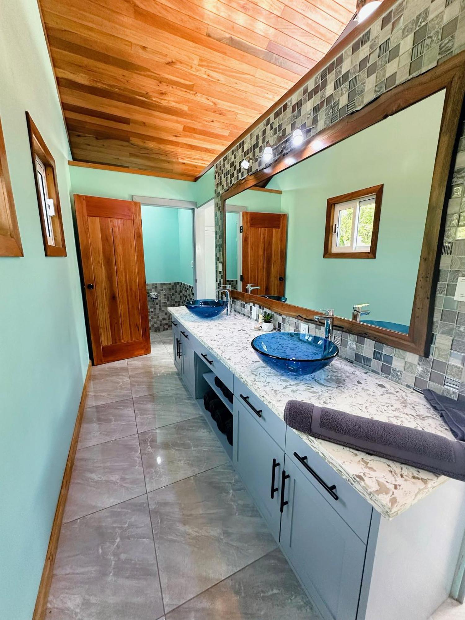 Mangata Villas Adults Only Сан Педро Екстериор снимка