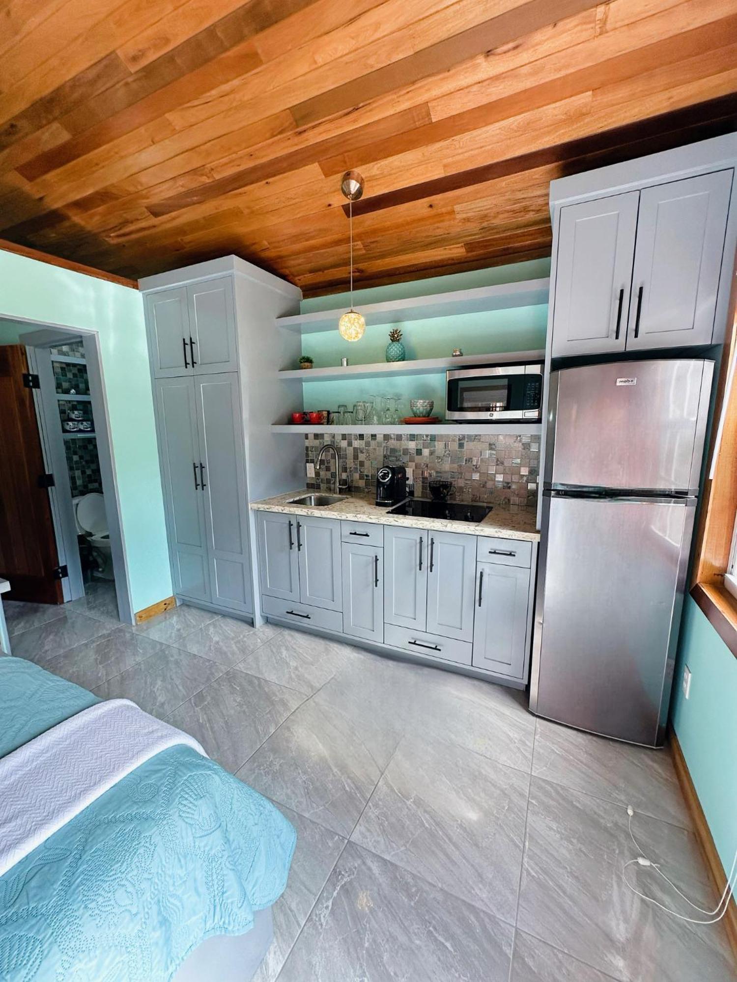 Mangata Villas Adults Only Сан Педро Екстериор снимка